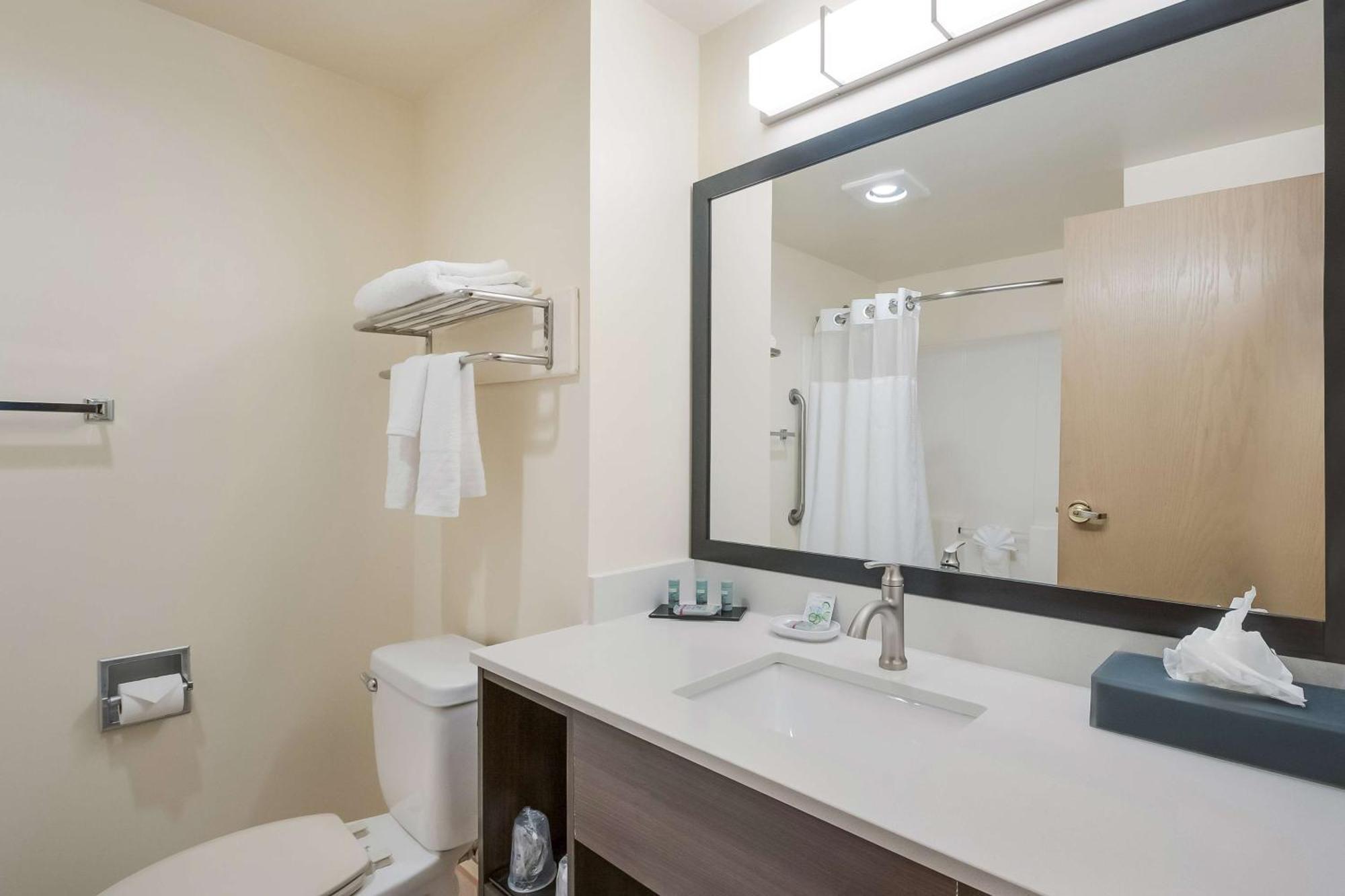 Surestay Plus Hotel By Best Western Seatac Airport מראה חיצוני תמונה