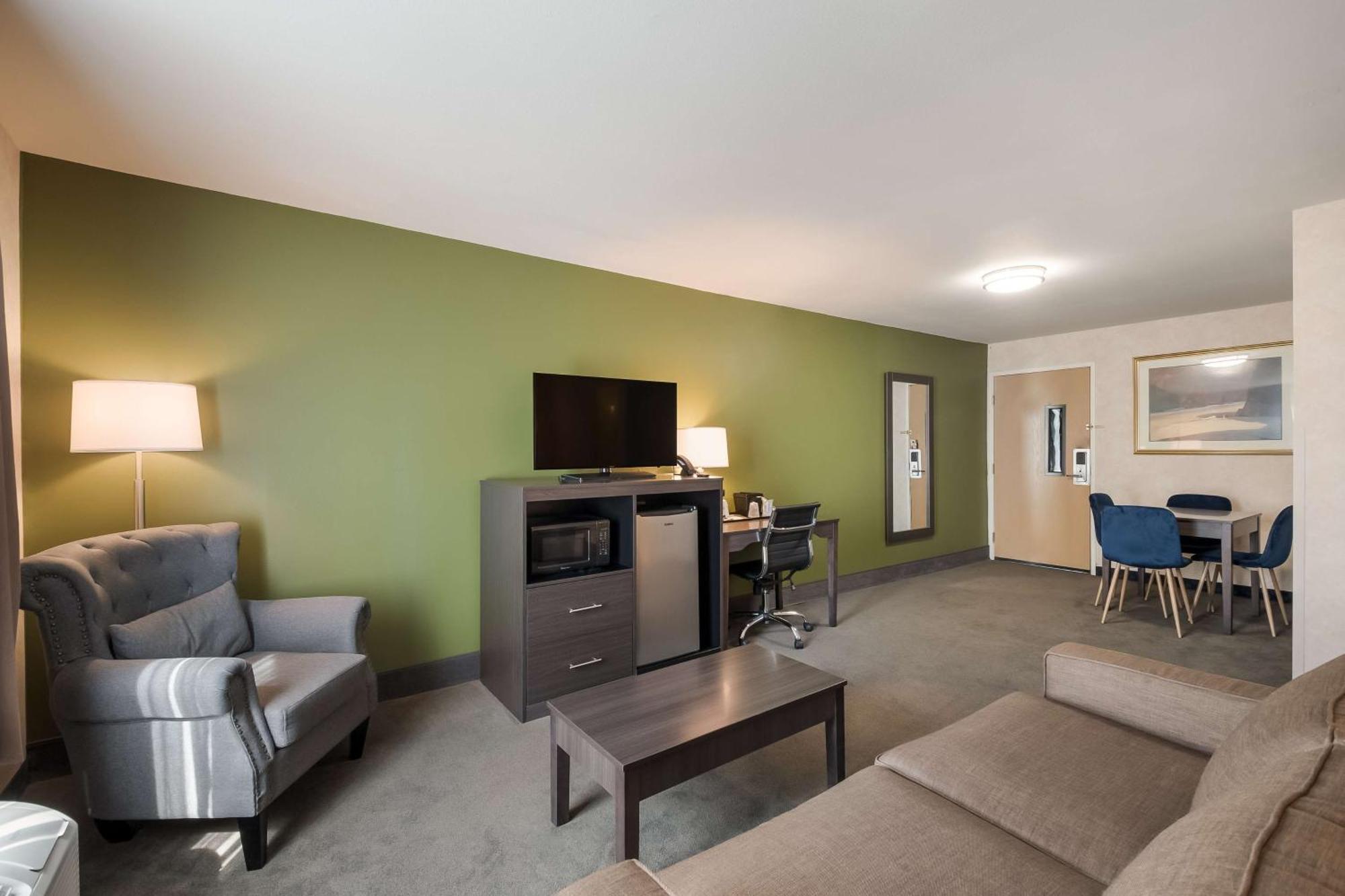Surestay Plus Hotel By Best Western Seatac Airport מראה חיצוני תמונה