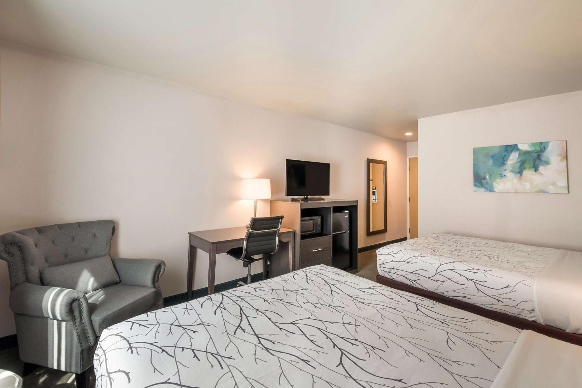 Surestay Plus Hotel By Best Western Seatac Airport מראה חיצוני תמונה