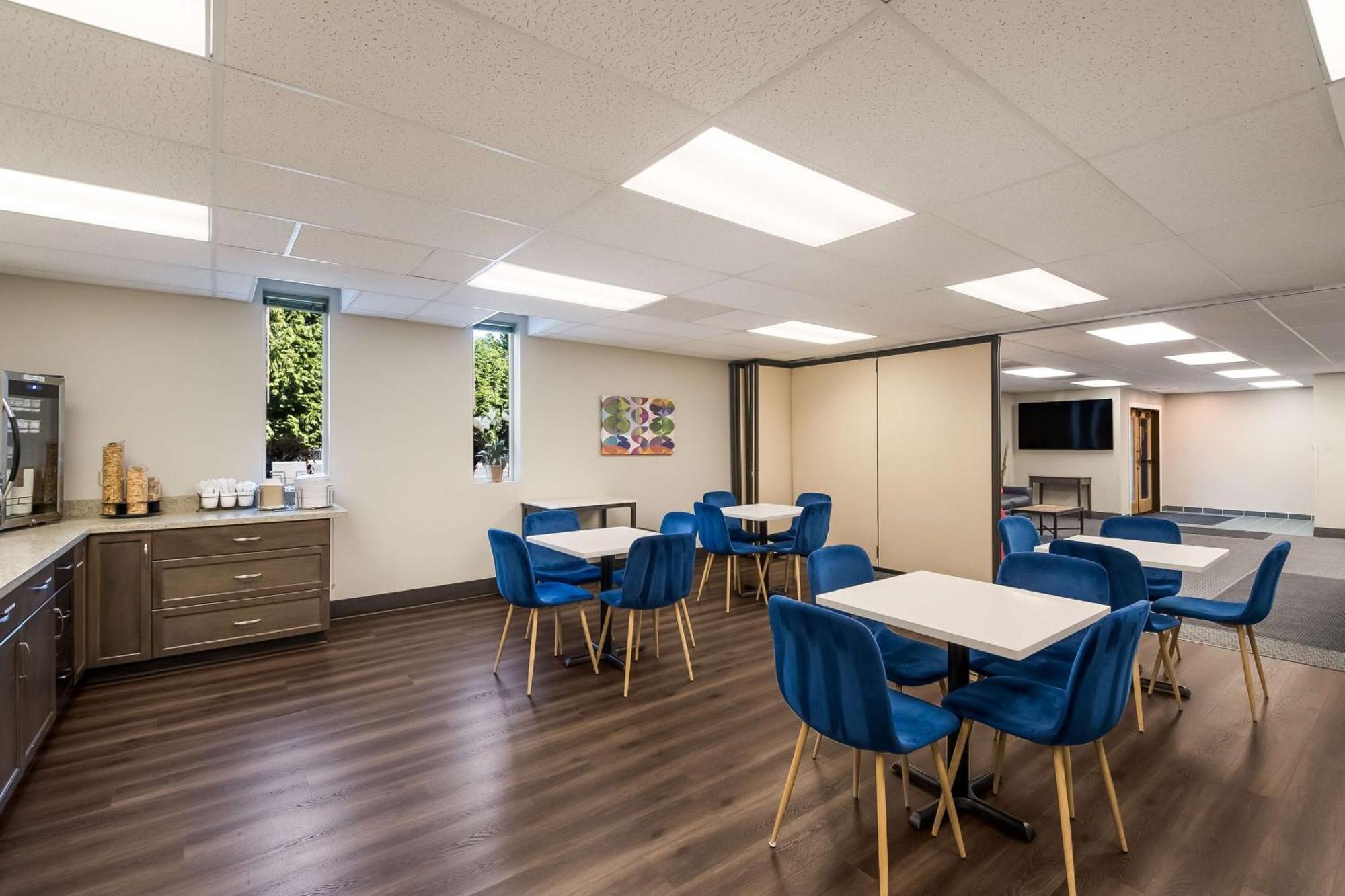 Surestay Plus Hotel By Best Western Seatac Airport מראה חיצוני תמונה